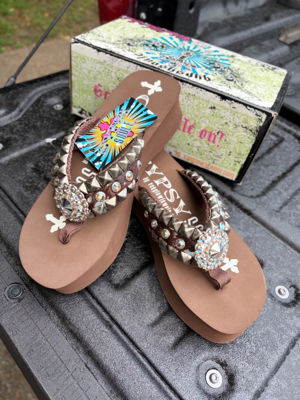Gypsy Soule Brown Flipflop Sandals - NWT